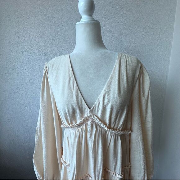 Altar'd State Open Back Tiered Peasant Mini Dress Cream Long Sleeve SZ M - Picture 4 of 11